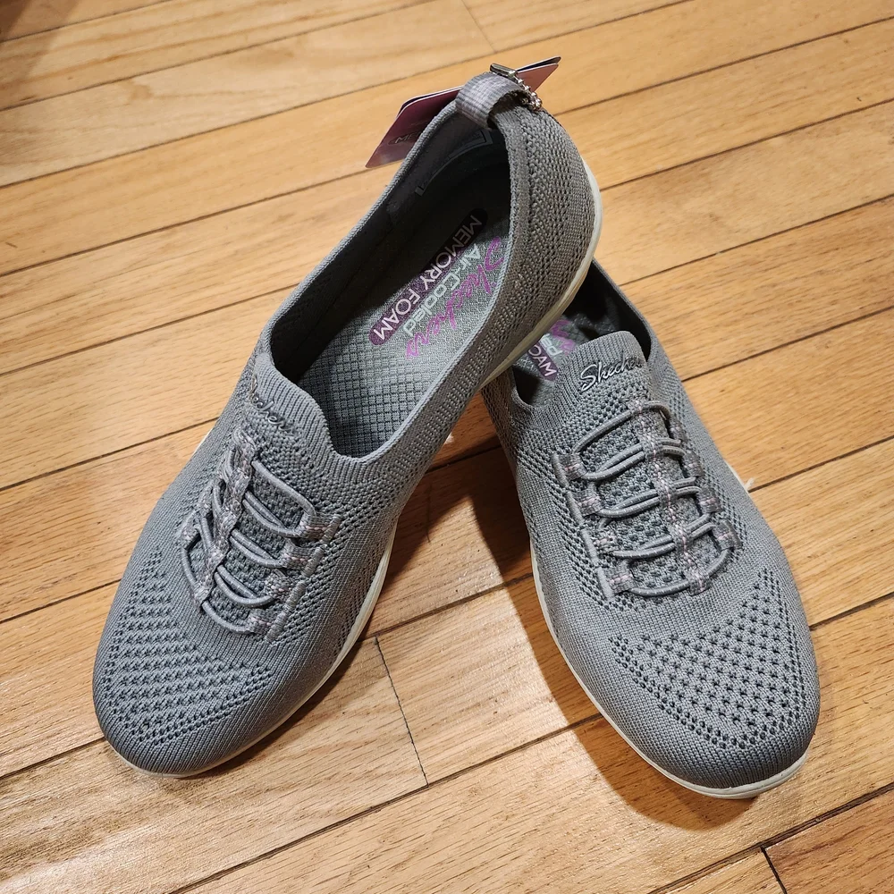 NWT -Skechers Newbury St Women's Gray Slip-On Shoes - Picture 1 of 4